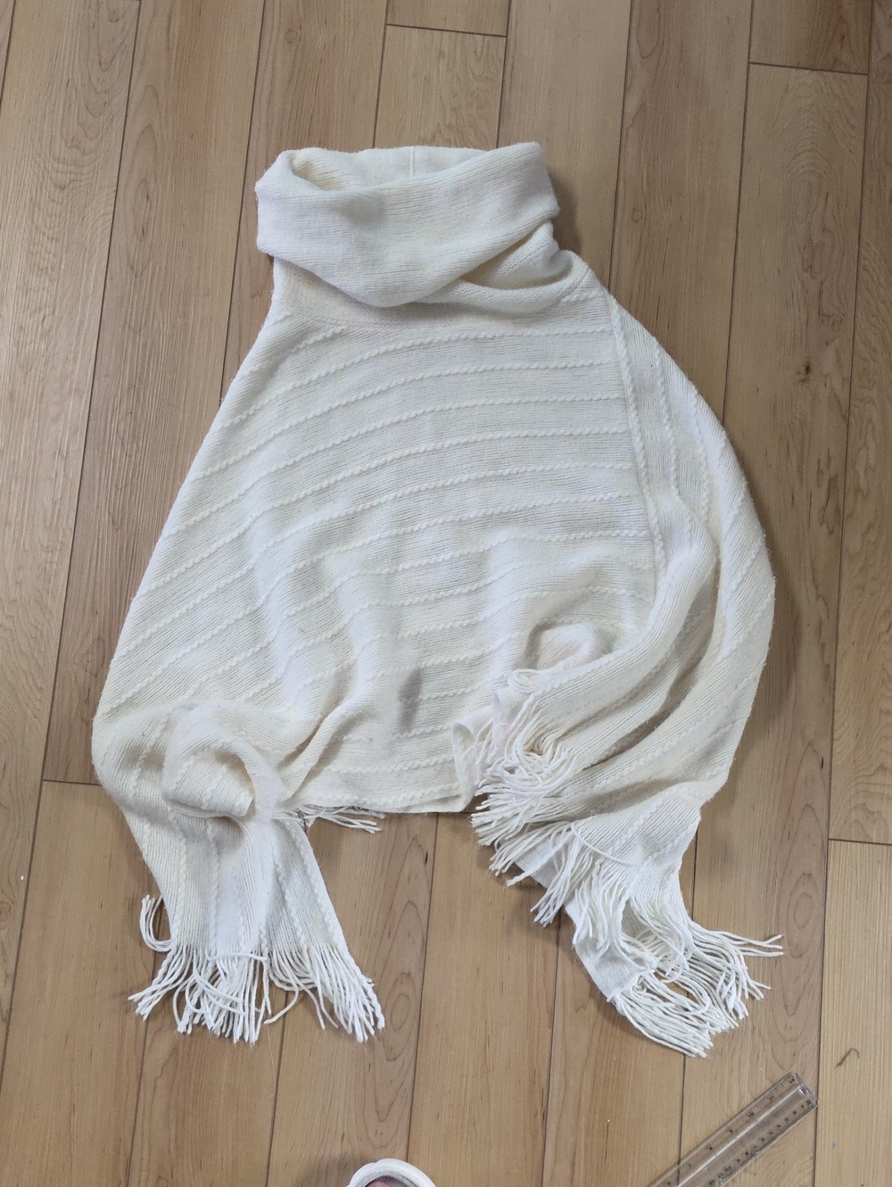 BCBG Cream Turtleneck Fringe Knit Poncho